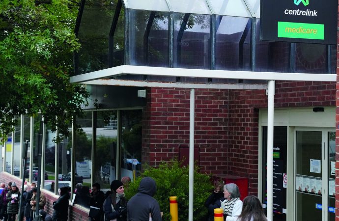 Problem With Centrelink? Help Is A Phone Call Away
