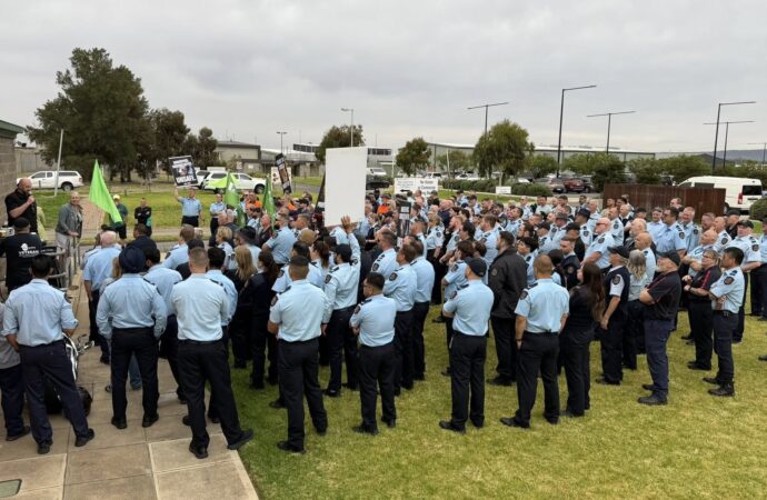 Prison Officers support South Australian colleagues